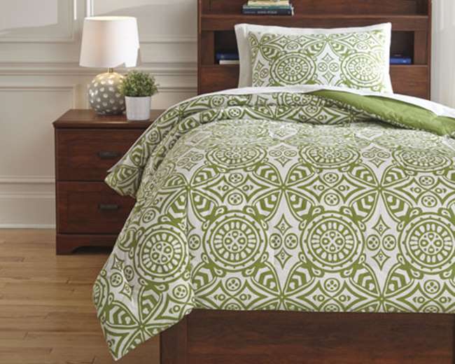 Ina Green Comforter